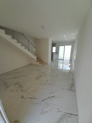 Imagem Casa com 3 Quartos à Venda, 123 m² em Centro - Eusébio Imagem Casa com 3 Quartos à Venda, 123 m² em Centro - Eusébio