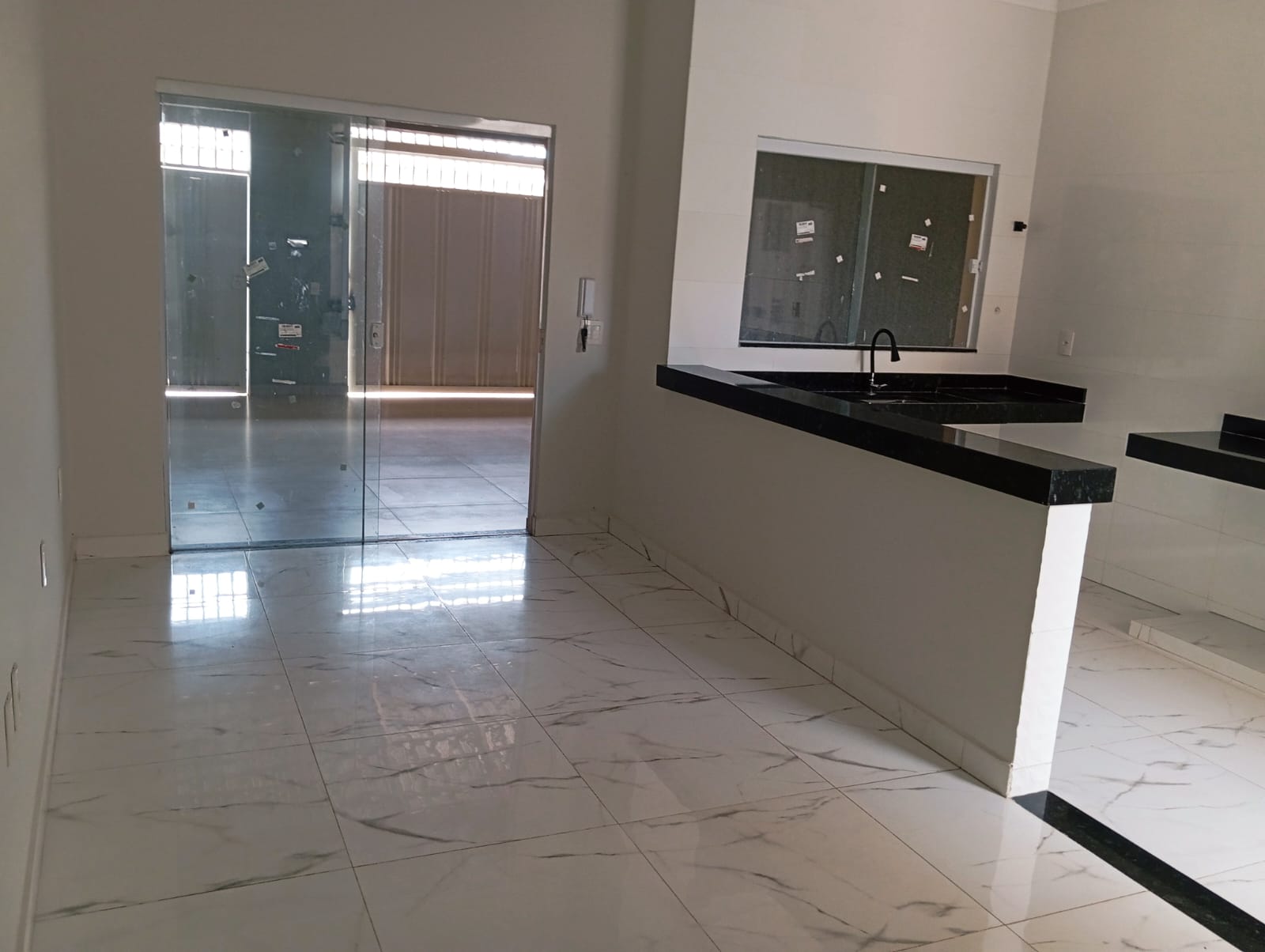 Imagem Casa com 2 Quartos à Venda, 65 m²em São Jorge - Uberlândia
