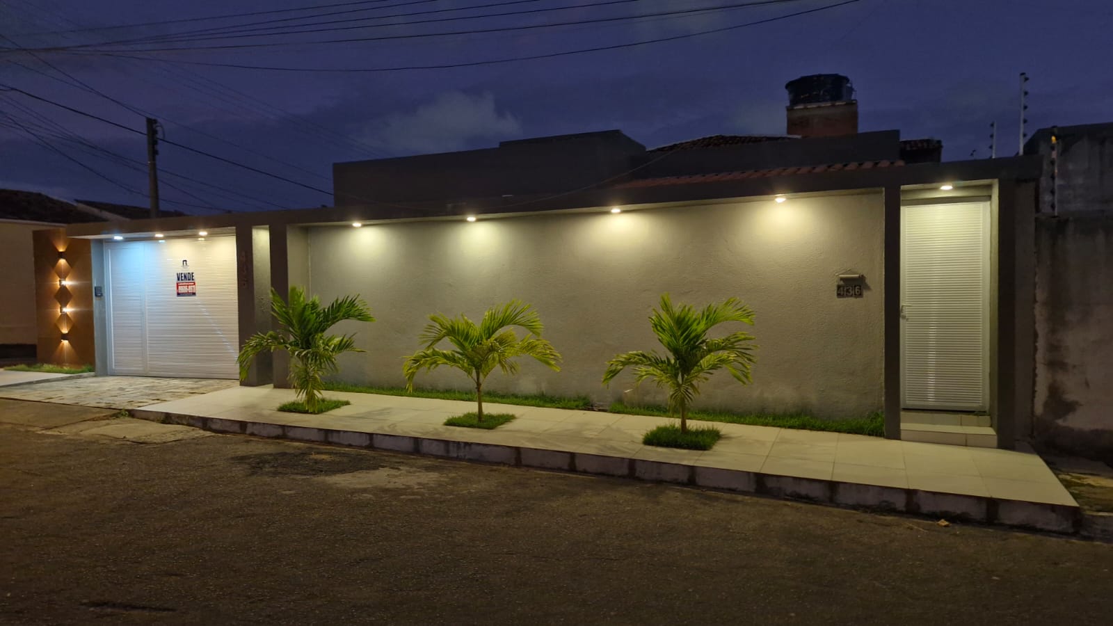 Casa com 4 Quartos à Venda, 282 m²em Gruta de Lourdes - Maceió