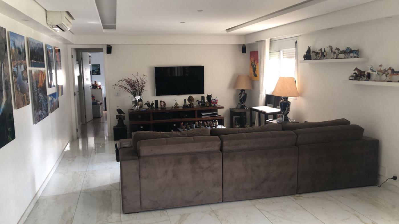 Imagem Apartamento com 3 Quartos à Venda, 194 m² em Aclimação - São Paulo Imagem Apartamento com 3 Quartos à Venda, 194 m² em Aclimação - São Paulo