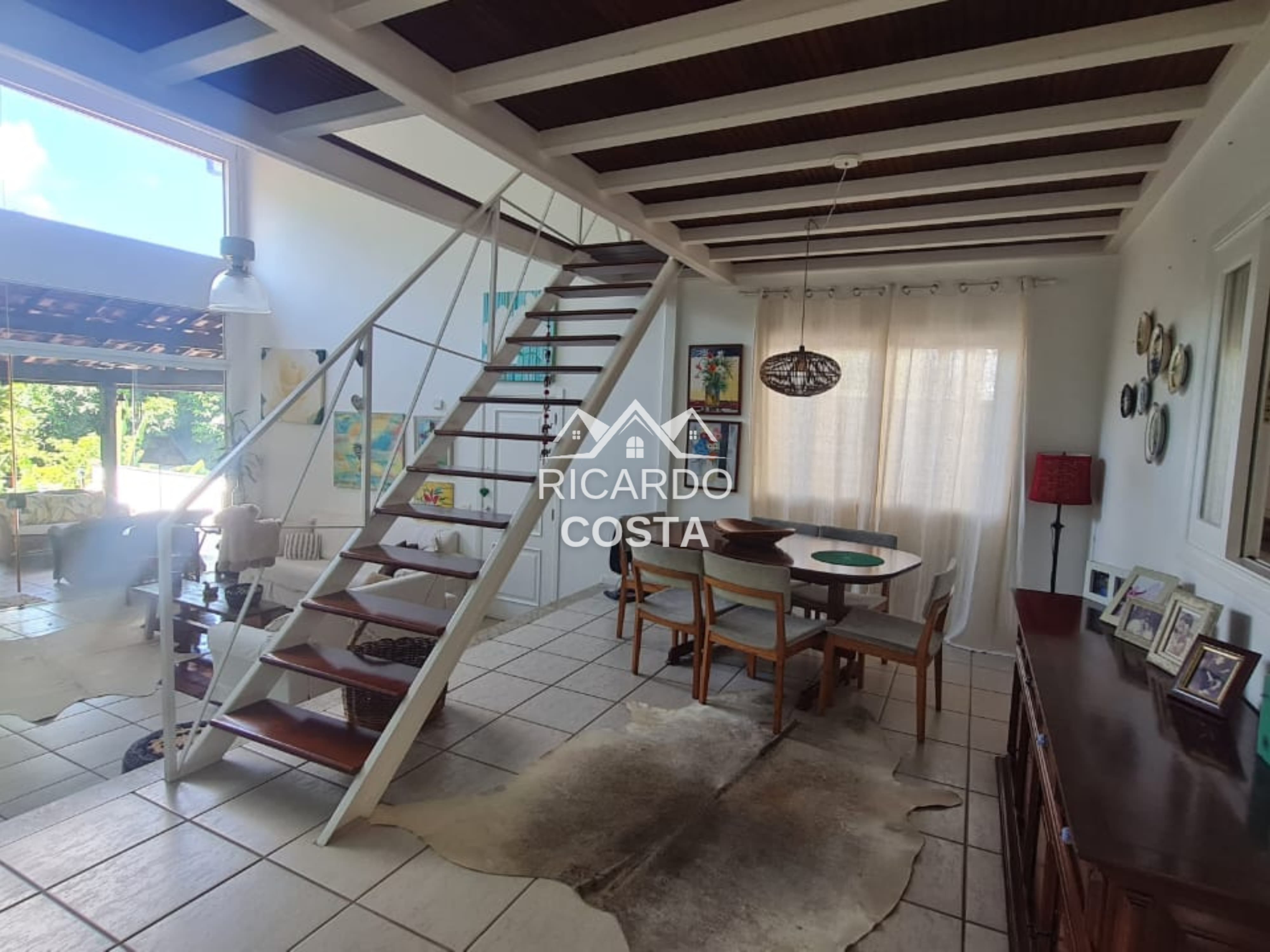 Imagem Casa de Condomínio com 4 Quartos à Venda ou Locação, 281 m² em Freguesia (Jacarepaguá) - Rio de Janeiro Imagem Casa de Condomínio com 4 Quartos à Venda ou Locação, 281 m² em Freguesia (Jacarepaguá) - Rio de Janeiro