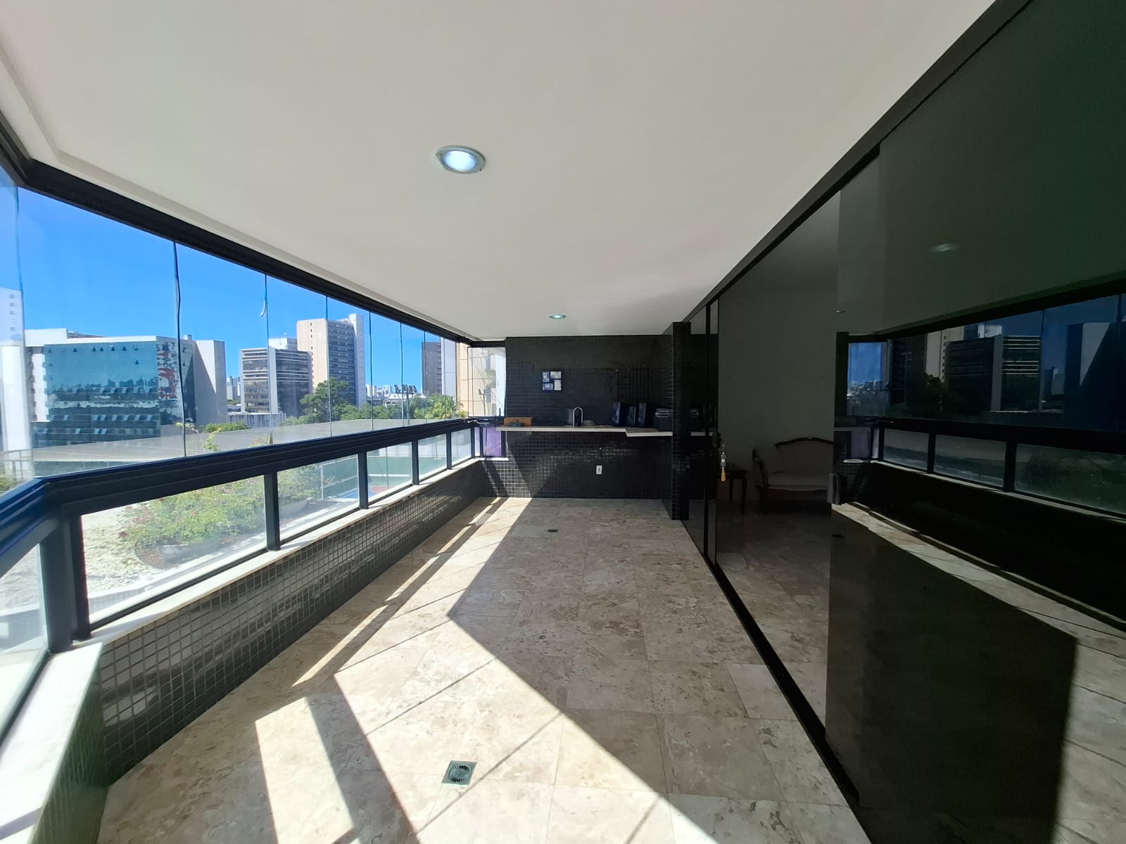 Imagem Apartamento com 4 Quartos à Venda, 224 m² em Pituba - Salvador
