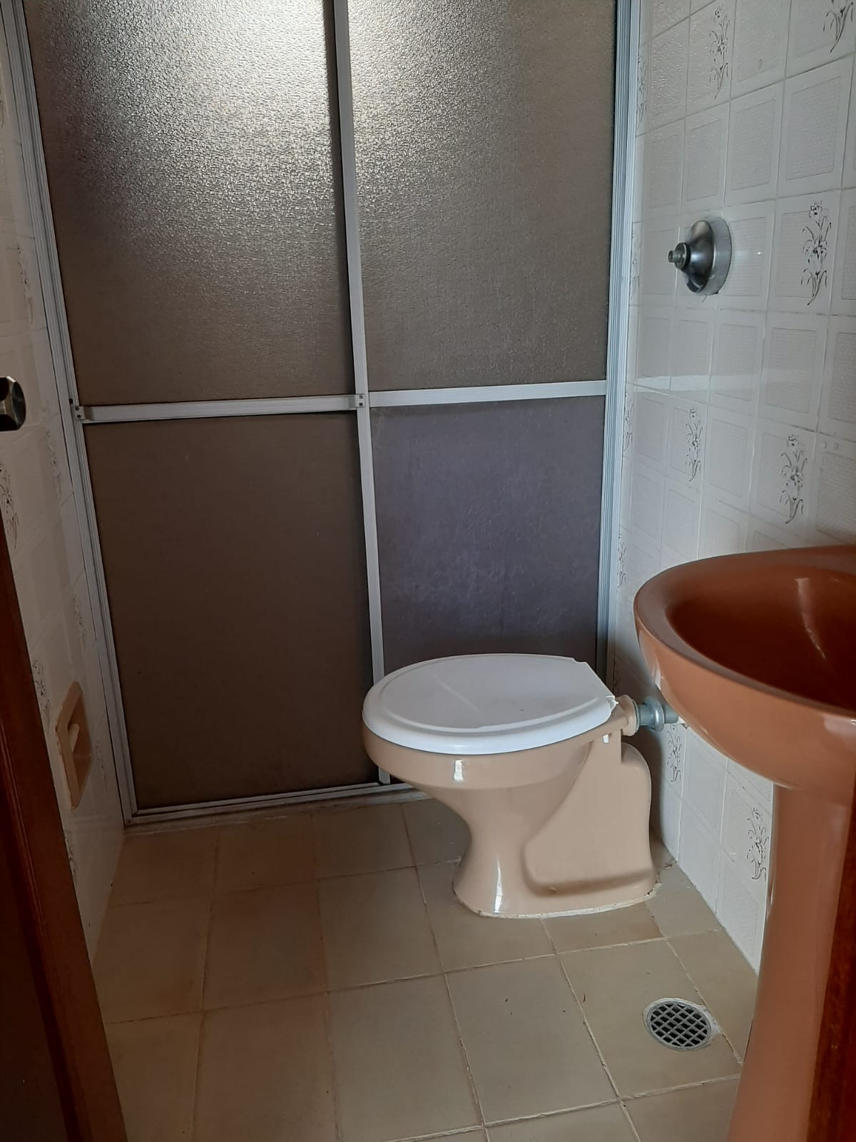 Imagem Apartamento com 2 Quartos para Alugar, 65 m²em Telégrafo - Belém