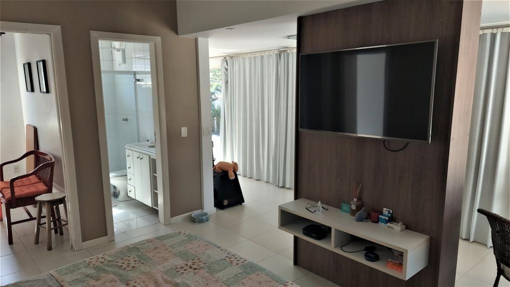 Imagem Casa com 4 Quartos à Venda, 360 m²em São Francisco - Niterói Imagem Casa com 4 Quartos à Venda, 360 m²em São Francisco - Niterói
