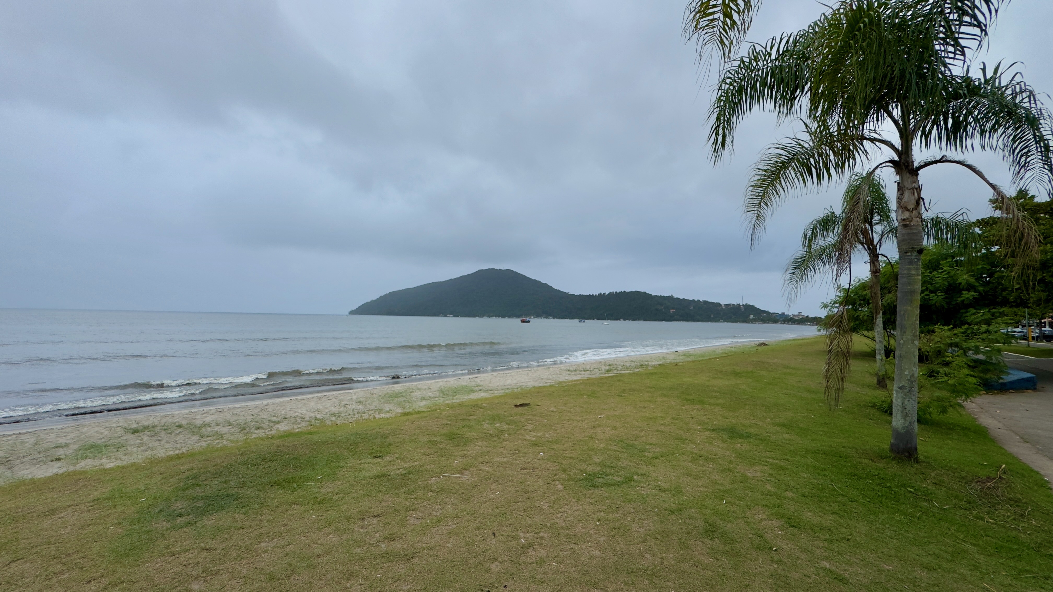 Imagem Casa com 3 Quartos à Venda, 244 m² em Itaguá - Ubatuba