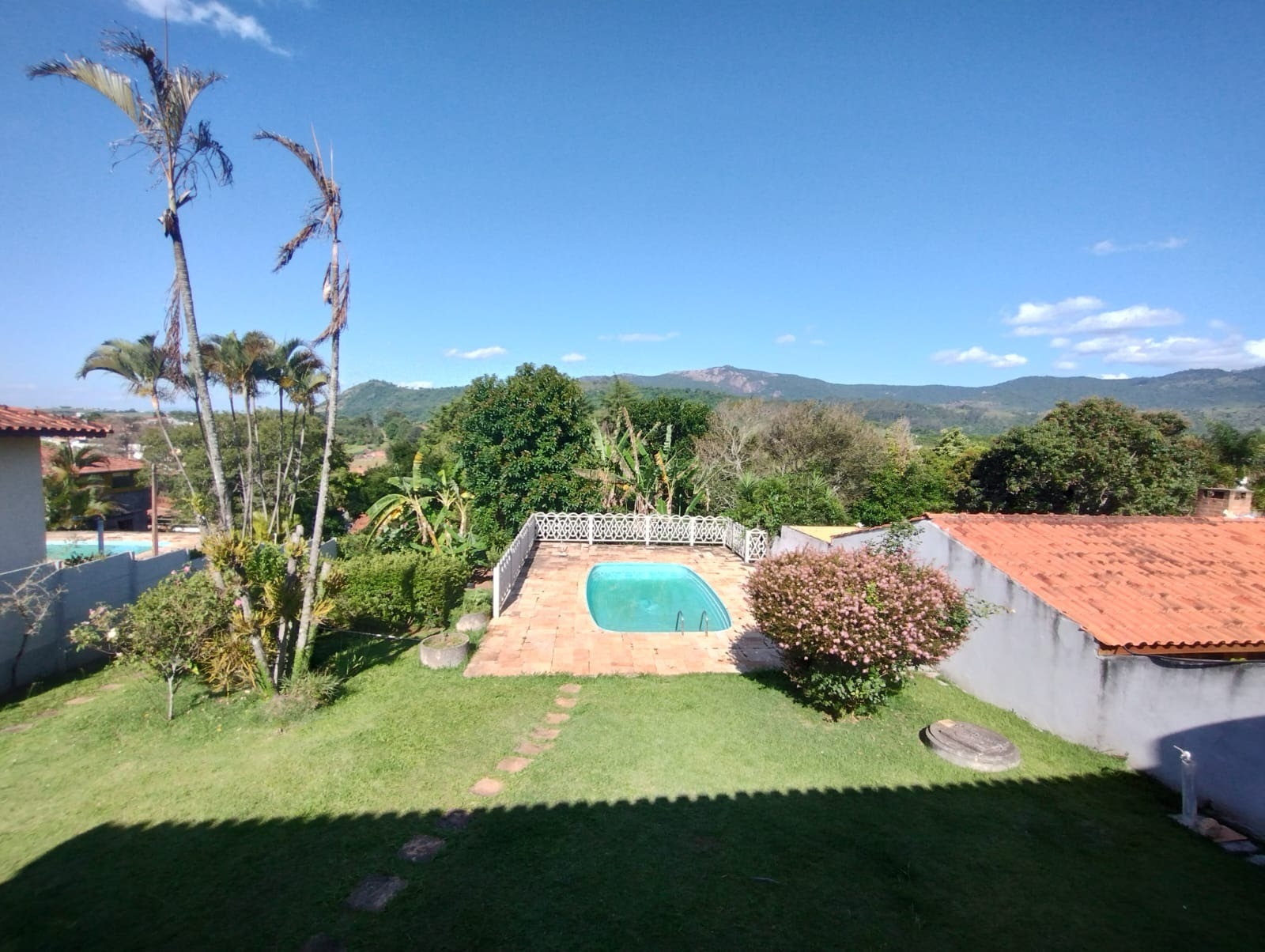 Imagem Chácara com 3 Quartos à Venda, 162 m² em Jardim Centenário - Atibaia