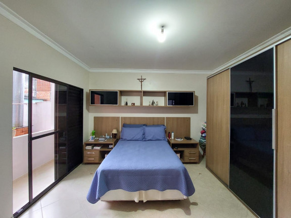 Imagem Casa com 3 Quartos à Venda, 238 m² em Centro - Diadema