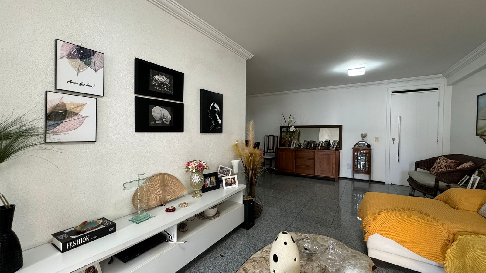 Imagem Apartamento com 3 Quartos à Venda, 170 m²em Aldeota - Fortaleza