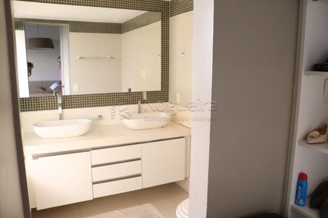 Imagem Apartamento com 4 Quartos à Venda, 201 m² em Ilha do Retiro - Recife Imagem Apartamento com 4 Quartos à Venda, 201 m² em Ilha do Retiro - Recife