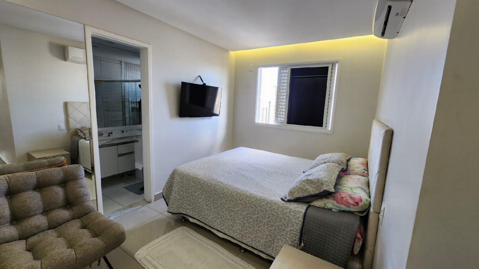 Imagem Apartamento com 3 Quartos à Venda, 127 m²em Setor Oeste - Goiânia