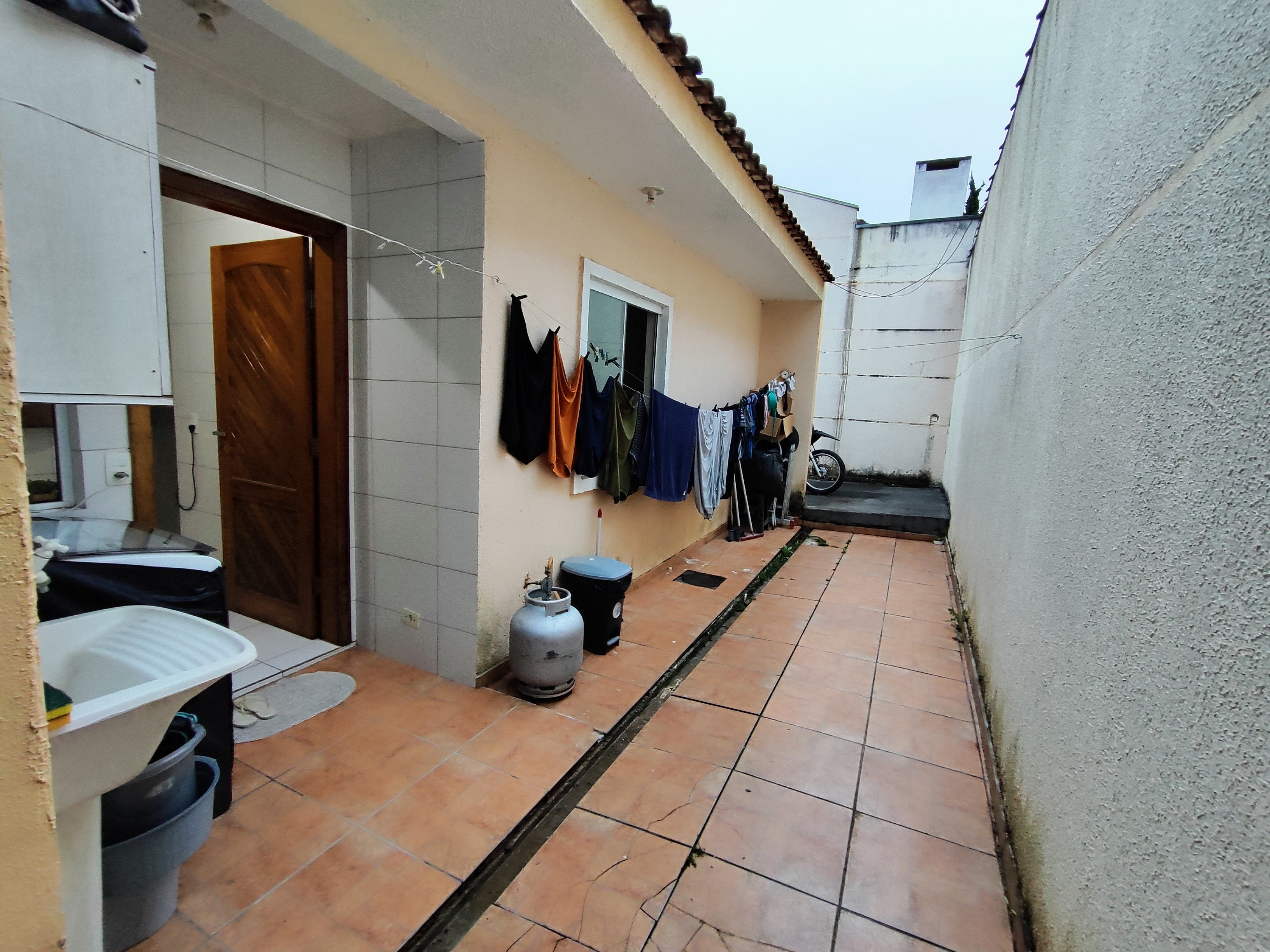 Imagem Casa de Condomínio com 3 Quartos à Venda, 57 m²em Embu - Colombo