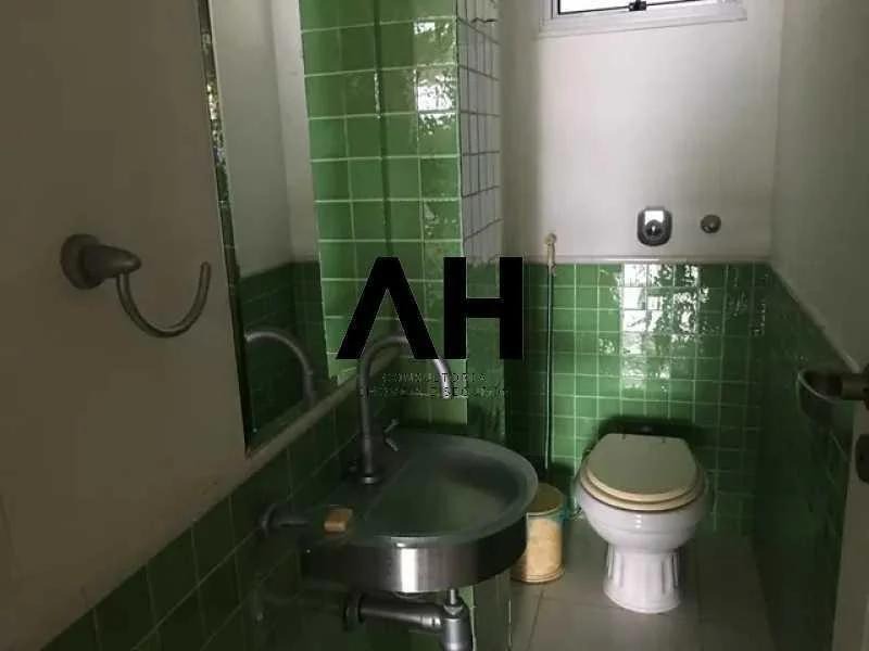 Imagem Apartamento com 4 Quartos à Venda, 166 m²em Icaraí - Niterói Imagem Apartamento com 4 Quartos à Venda, 166 m²em Icaraí - Niterói