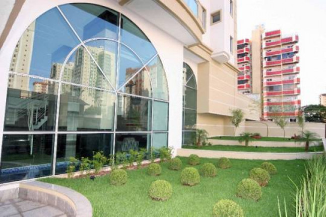 Imagem Apartamento com 4 Quartos à Venda, 119 m²em Nova Suiça - Goiânia