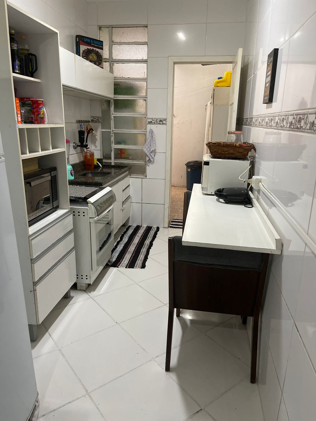 Imagem Apartamento com 2 Quartos à Venda, 68 m²em Vila Ipiranga - Porto Alegre