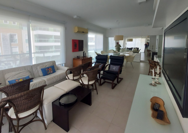 Apartamento com 3 Quartos à Venda, 168 m² em Ingleses do Rio Vermelho - Florianópolis