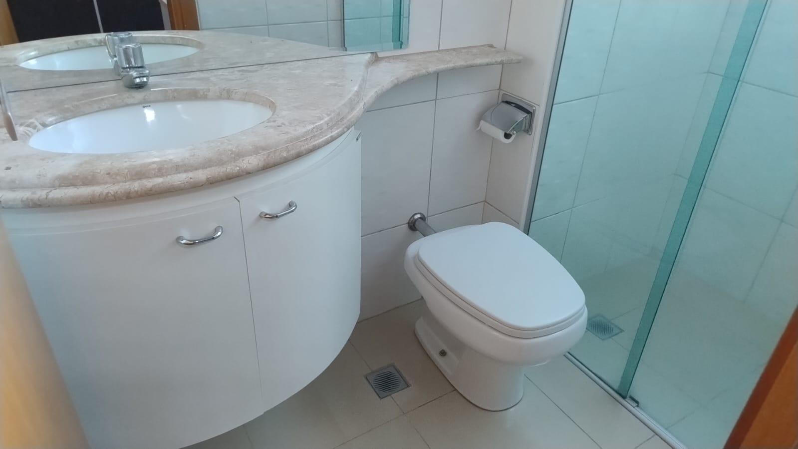 Imagem Apartamento com 3 Quartos à Venda, 107 m²em Setor Bueno - Goiânia Imagem Apartamento com 3 Quartos à Venda, 107 m²em Setor Bueno - Goiânia
