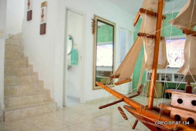 Imagem Casa de Condomínio com 2 Quartos à Venda, 198 m² em Jardim Lambreta - Cotia
