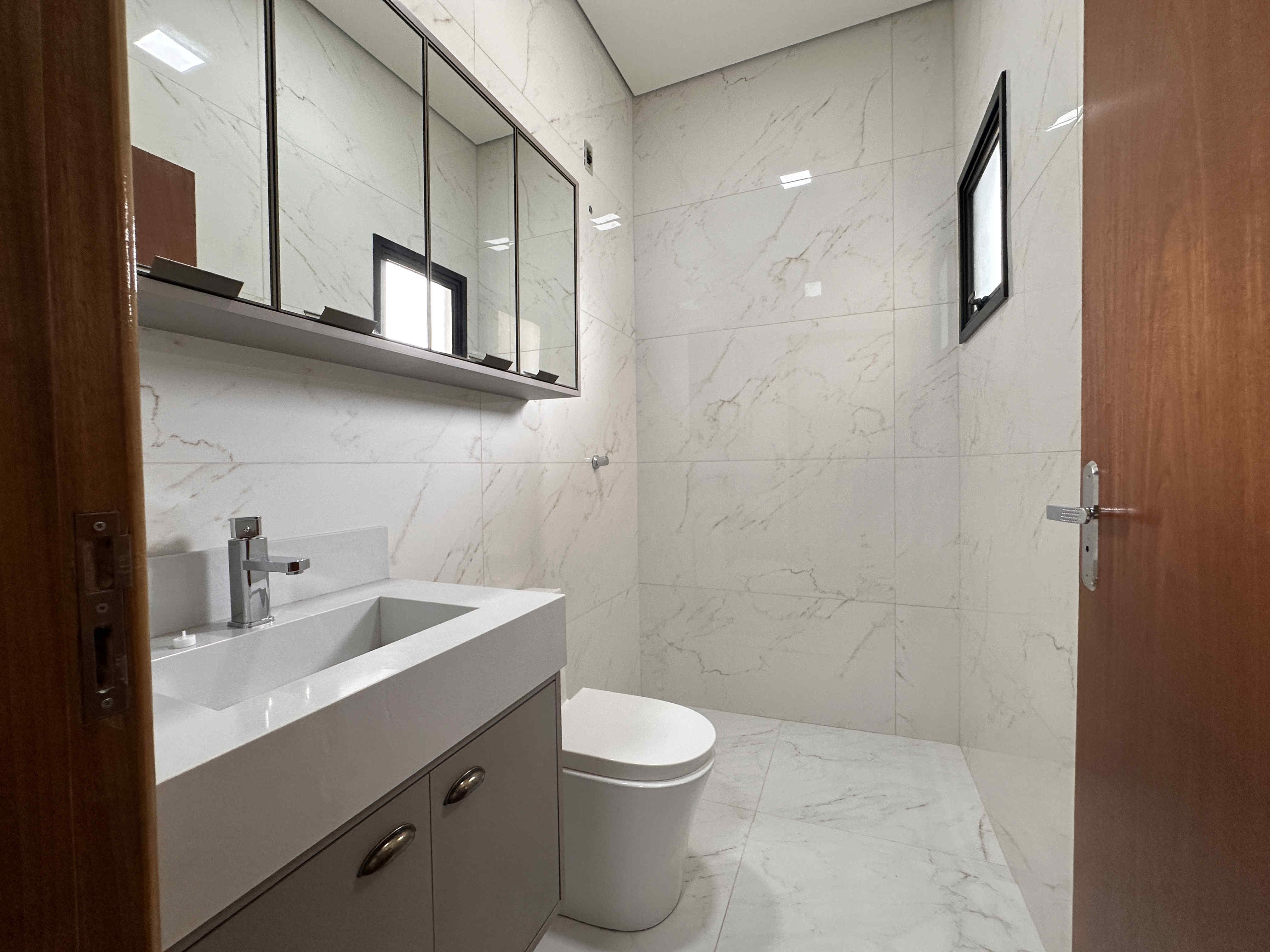 Imagem Casa de Condomínio com 4 Quartos à Venda, 175 m²em Jardim Guarujá - Salto Imagem Casa de Condomínio com 4 Quartos à Venda, 175 m²em Jardim Guarujá - Salto