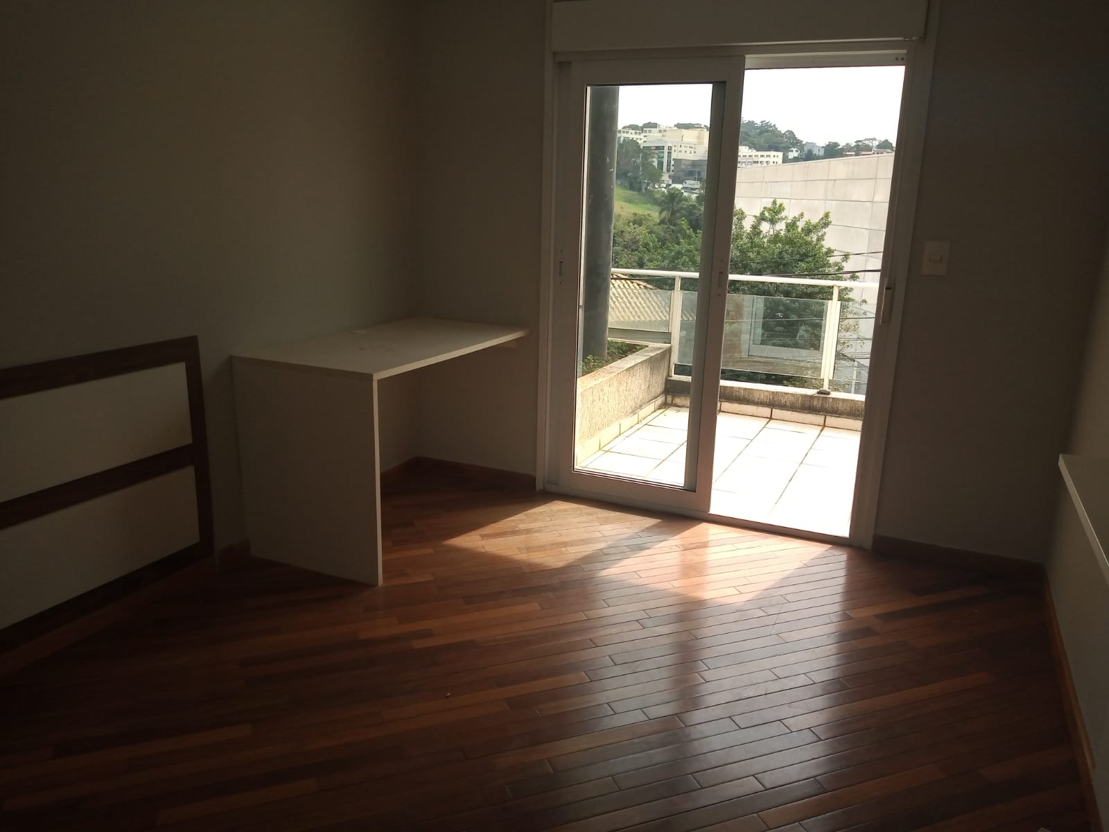 Imagem Casa de Condomínio com 3 Quartos à Venda, 158 m²em Jardim Rebelato - Cotia