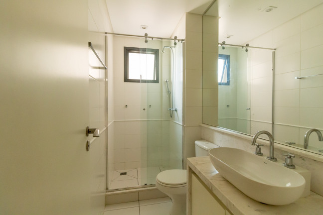 Imagem Apartamento com 3 Quartos à Venda, 125 m² em Hugo Lange - Curitiba