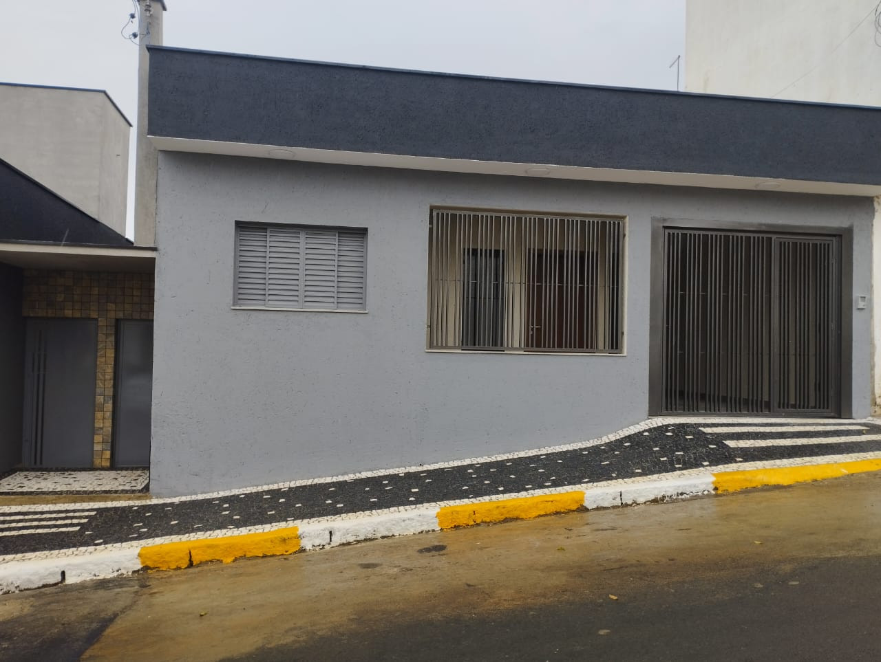 Casa com 2 Quartos para Alugar, 55 m² em Centro - Rio das Pedras