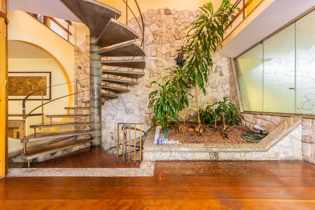Imagem Casa com 5 Quartos à Venda, 700 m²em Vila Regente Feijó - São Paulo