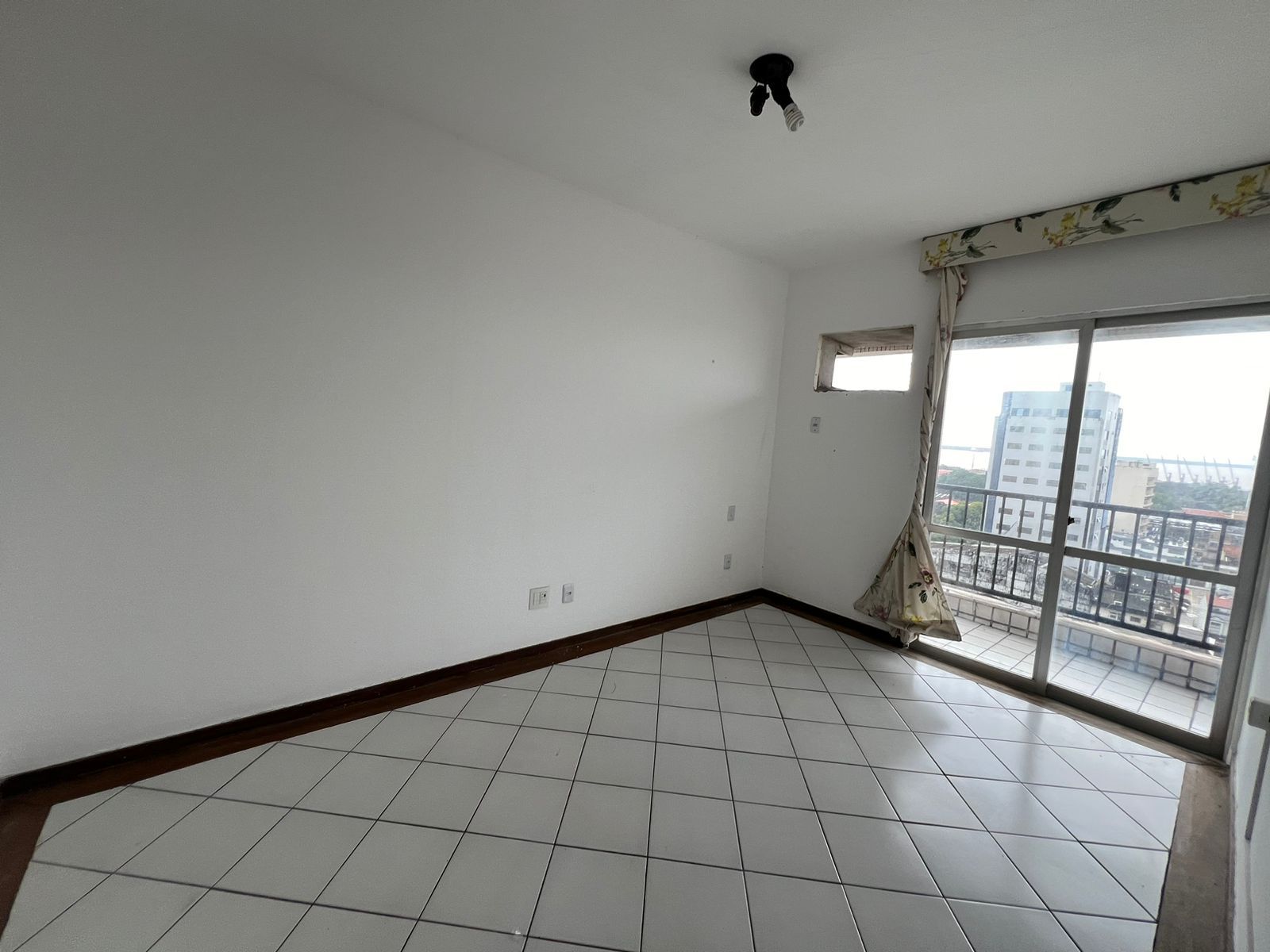 Imagem Apartamento com 3 Quartos à Venda, 146 m²em Reduto - Belém