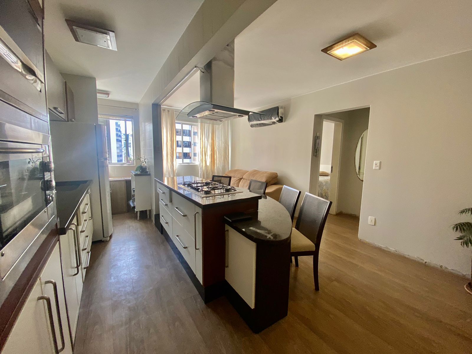 Imagem Apartamento com 1 Quarto à Venda, 51 m²em Centro - Balneário Camboriú 