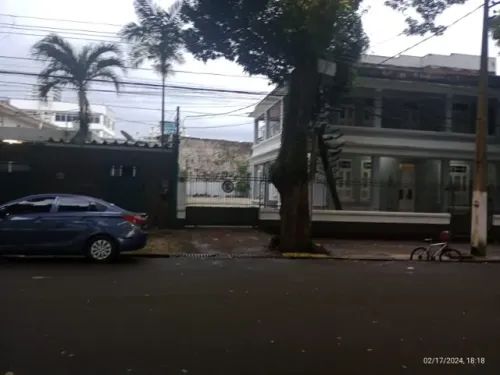Imagem Casa com 5 Quartos para Alugar, 600 m²em Batista Campos - Belém