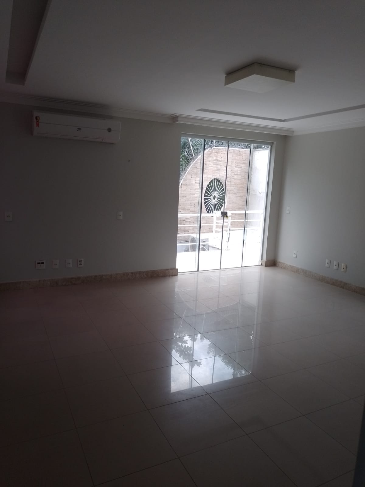 Imagem Casa com 4 Quartos à Venda, 381 m²em Guanabara - Ananindeua