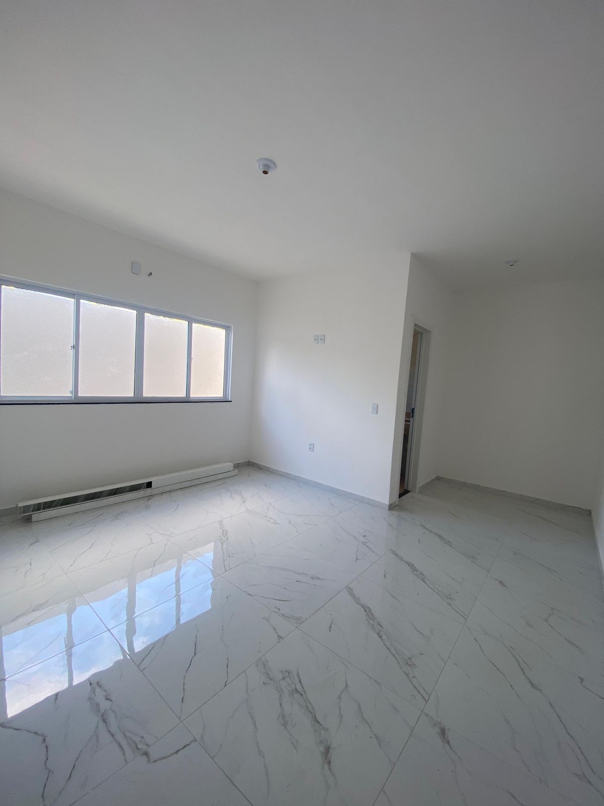Imagem Casa com 3 Quartos à Venda, 95 m² em Urucunema - Eusébio Imagem Casa com 3 Quartos à Venda, 95 m² em Urucunema - Eusébio