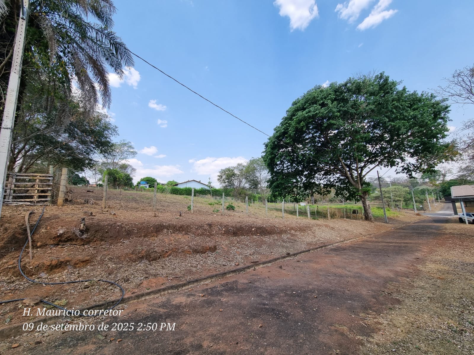 Imagem Terreno em Condomínio à Venda, 1.500 m² em Ouro Verde de Goiás - Ouro Verde de Goiás