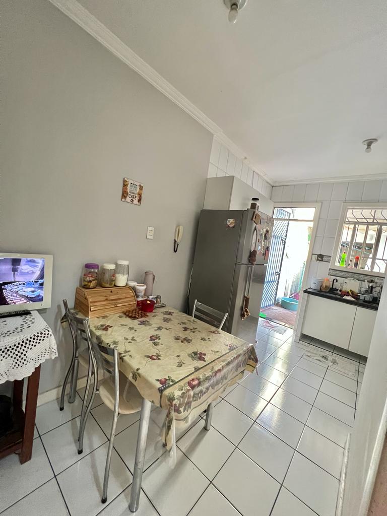 Imagem Casa com 5 Quartos à Venda, 250 m²em Marambaia - Belém