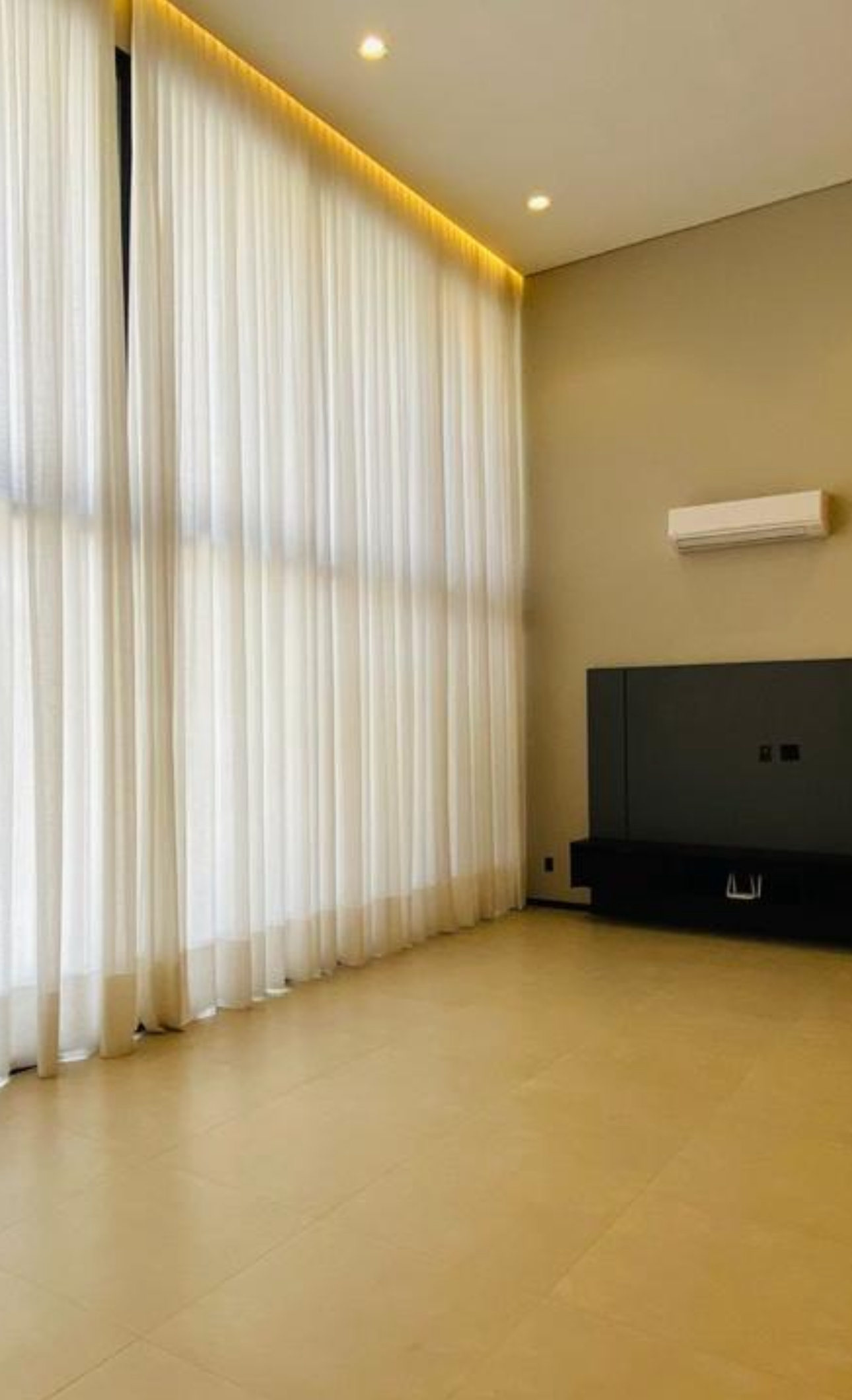 Imagem Casa de Condomínio com 3 Quartos à Venda ou Locação, 26.151 m² em Condomínio Residencial Euroville II - Bragança Paulista Imagem Casa de Condomínio com 3 Quartos à Venda ou Locação, 26.151 m² em Condomínio Residencial Euroville II - Bragança Paulista