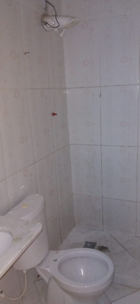 Imagem Casa com 2 Quartos para Alugar, 60 m²em Cabuçu - Nova Iguaçu