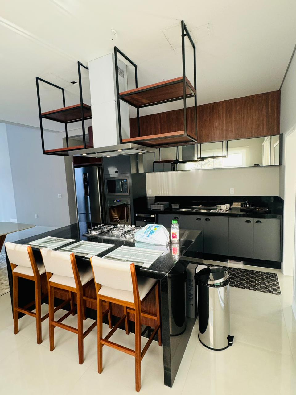 Imagem Casa de Condomínio com 3 Quartos à Venda, 240 m²em Medeiros - Jundiaí Imagem Casa de Condomínio com 3 Quartos à Venda, 240 m²em Medeiros - Jundiaí