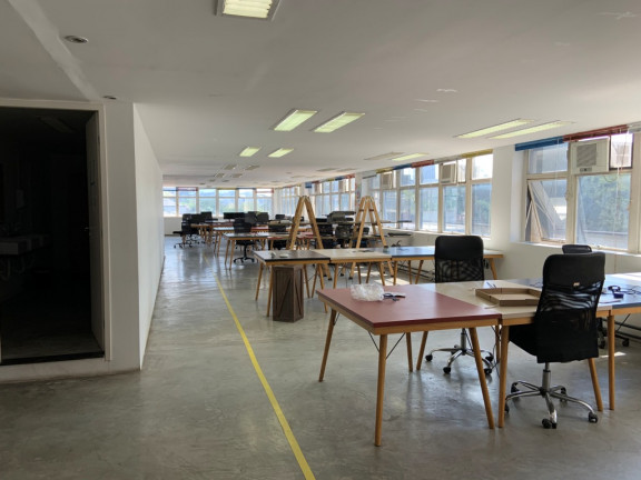 Imagem Sala Comercial à Venda ou Locação, 448 m² em Jardim Paulistano - São Paulo Imagem Sala Comercial à Venda ou Locação, 448 m² em Jardim Paulistano - São Paulo