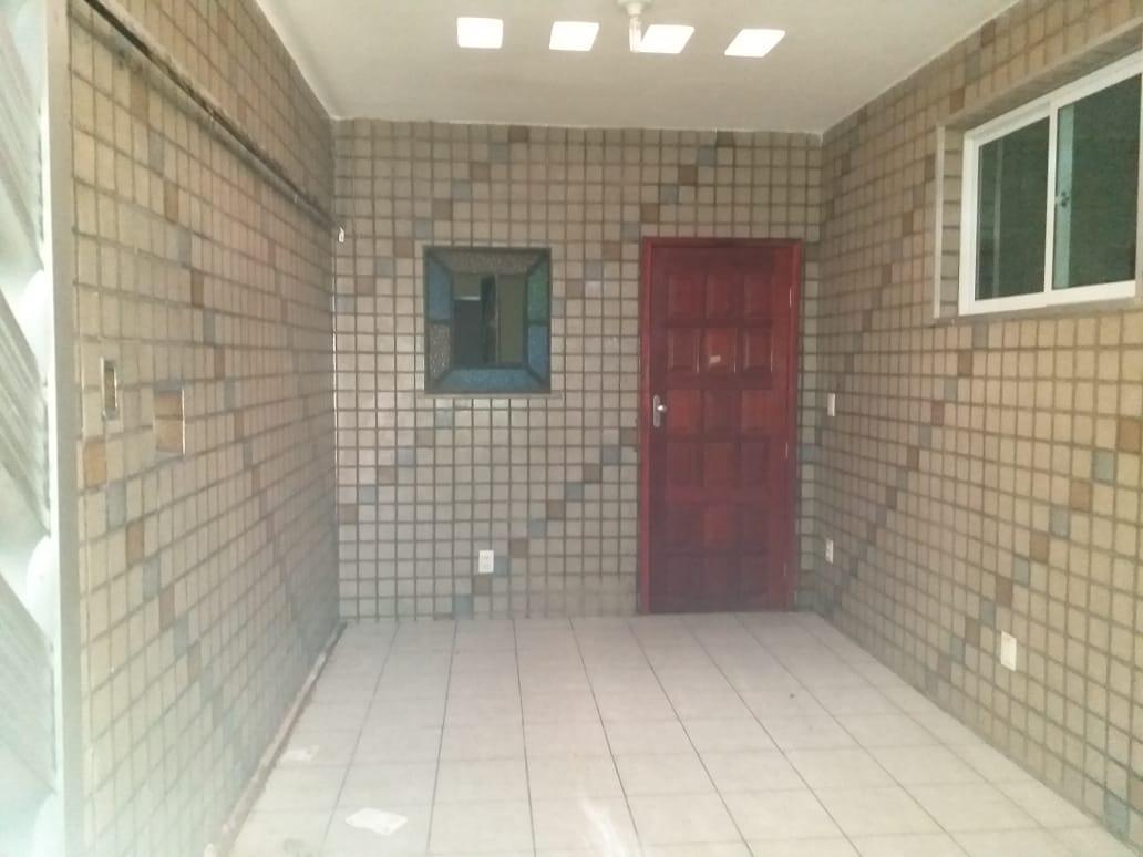 Casa com 3 Quartos à Venda, 300 m²em Sapiranga-Coité - Fortaleza