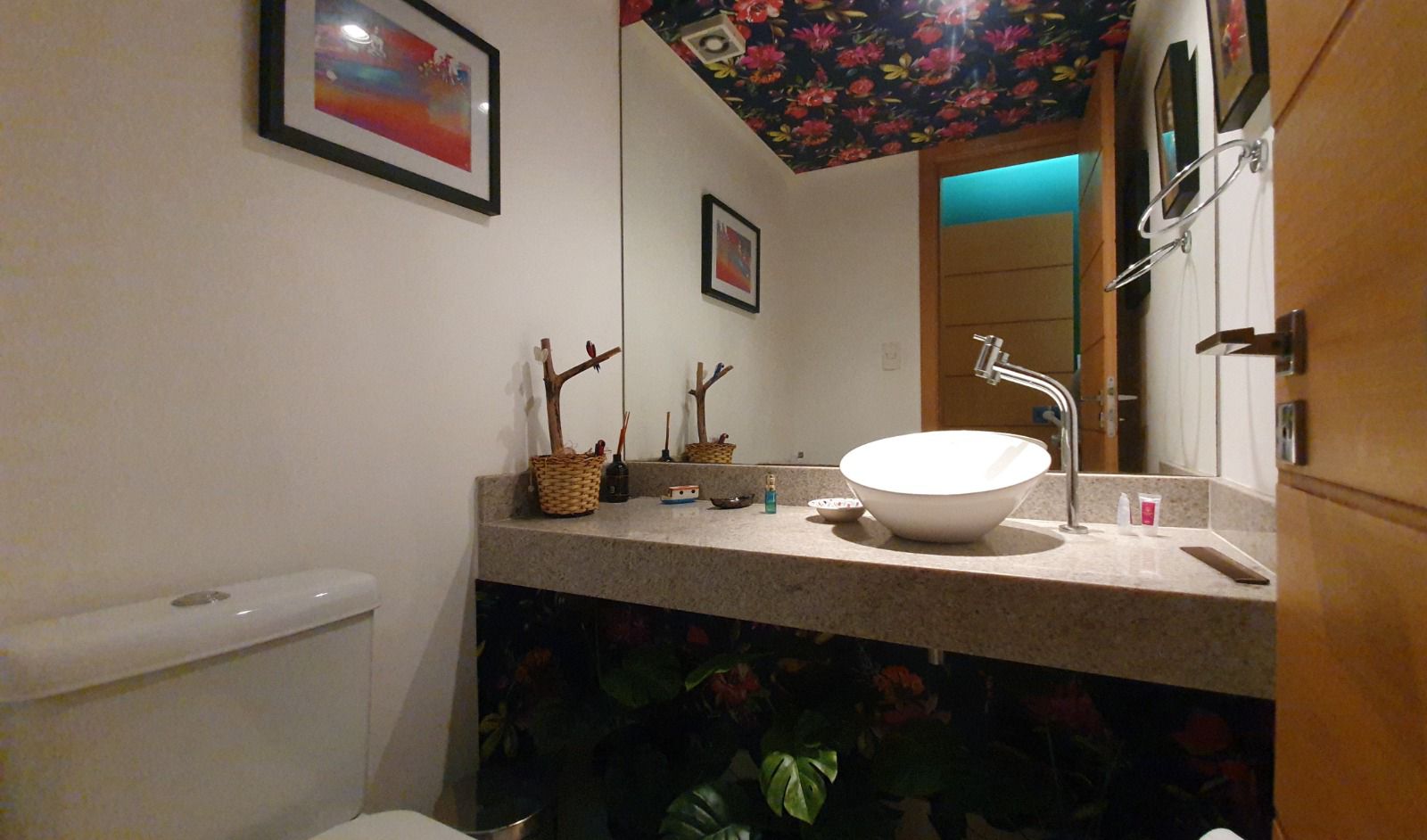 Imagem Apartamento com 4 Quartos à Venda, 178 m²em Batista Campos - Belém