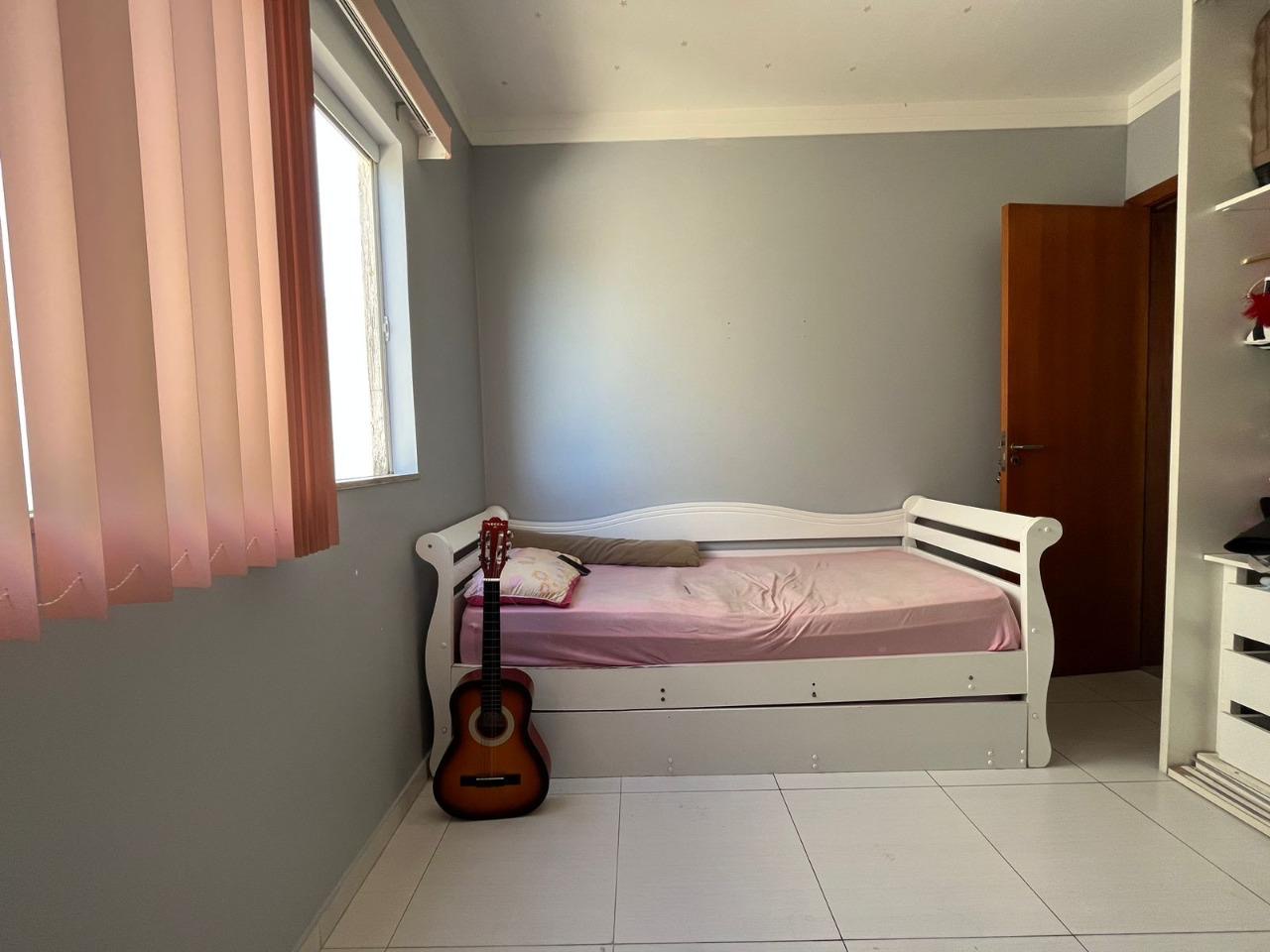 Imagem Casa com 4 Quartos à Venda, 162 m²em Vila Praiana - Lauro de Freitas Imagem Casa com 4 Quartos à Venda, 162 m²em Vila Praiana - Lauro de Freitas