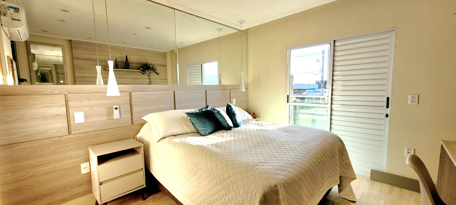 Imagem Casa de Condomínio com 3 Quartos à Venda, 217 m²em Pinhal - Cabreúva 