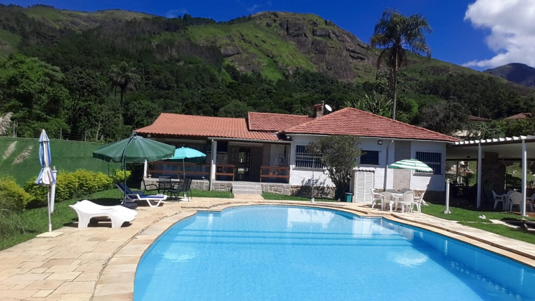 Imagem Fazenda à Venda, em Iucas - Teresópolis Imagem Fazenda à Venda, em Iucas - Teresópolis
