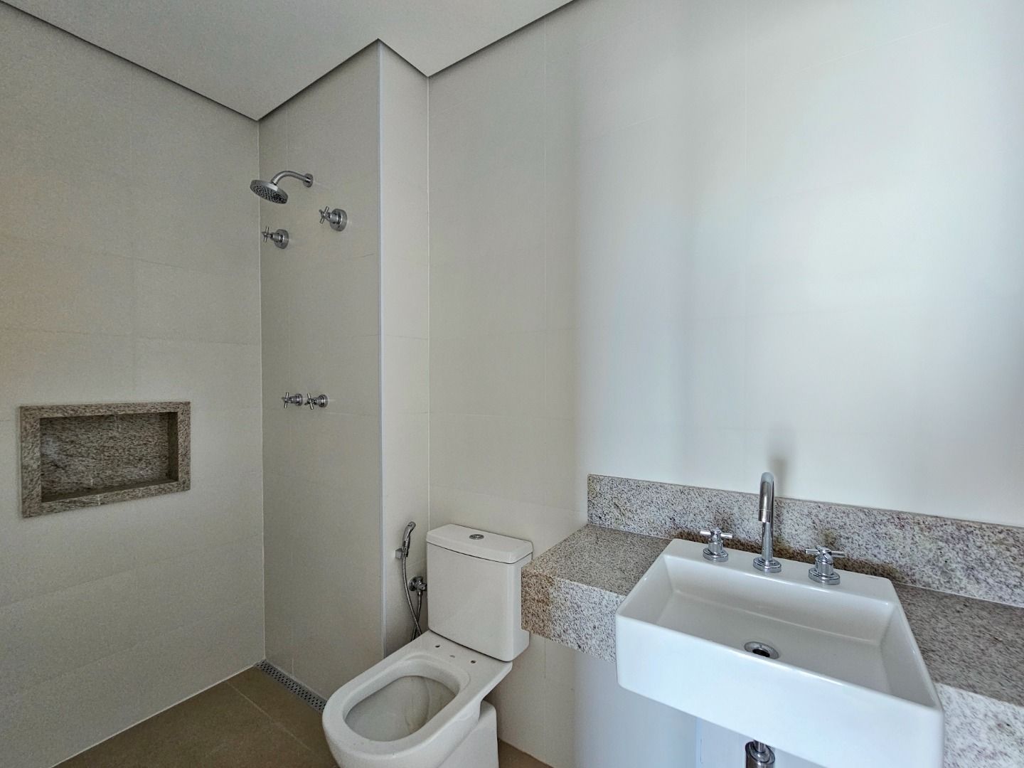 Imagem Cobertura com 4 Quartos à Venda, 274 m² em Riviera - Bertioga