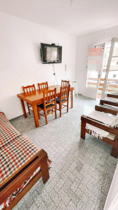 Imagem Apartamento com 3 Quartos à Venda, 75 m² em Centro - Capão Da Canoa