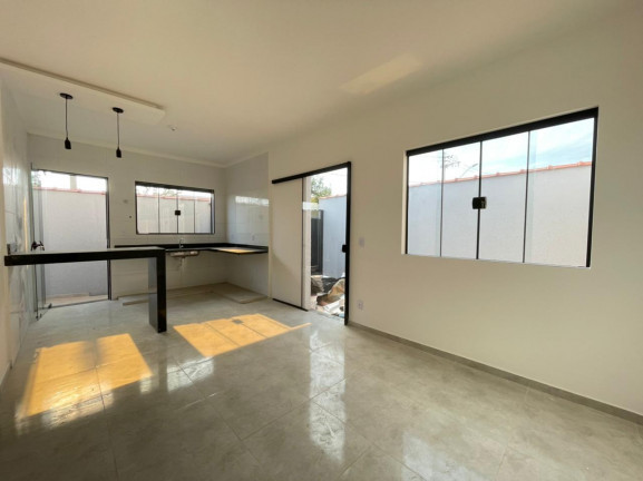 Imagem Casa com 2 Quartos à Venda, 56 m² em Jardim Alvorada - Alfenas