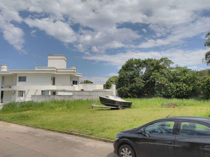 Imagem Terreno à Venda, 900 m² em Rio Tavares - Florianópolis