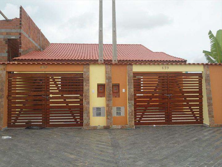 Imagem Casa com 2 Quartos à Venda, 65 m² em Campos Eliseos - Itanhaém