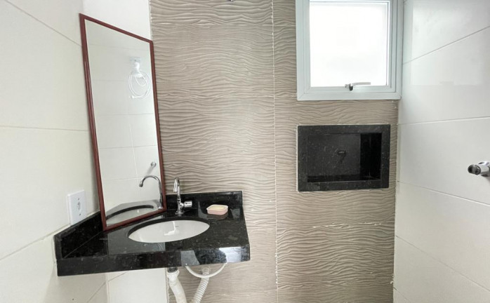 Imagem Casa de Condomínio com 2 Quartos à Venda, 54 m² em Mirim - Praia Grande