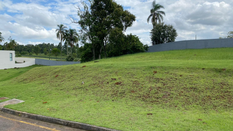 Imagem Terreno à Venda, 1.051 m² em Primeira Linha Pontilhão - Criciúma Imagem Terreno à Venda, 1.051 m² em Primeira Linha Pontilhão - Criciúma