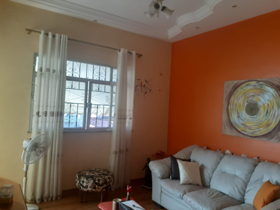 Imagem Casa com 4 Quartos à Venda, 150 m²em Trindade - São Gonçalo Imagem Casa com 4 Quartos à Venda, 150 m²em Trindade - São Gonçalo